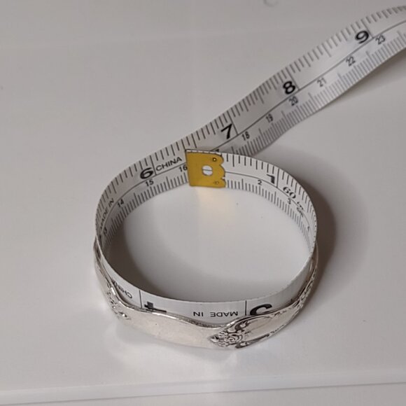 6.5 Inch Vintage Oneida Spoon Bracelet - Picture 8 of 8
